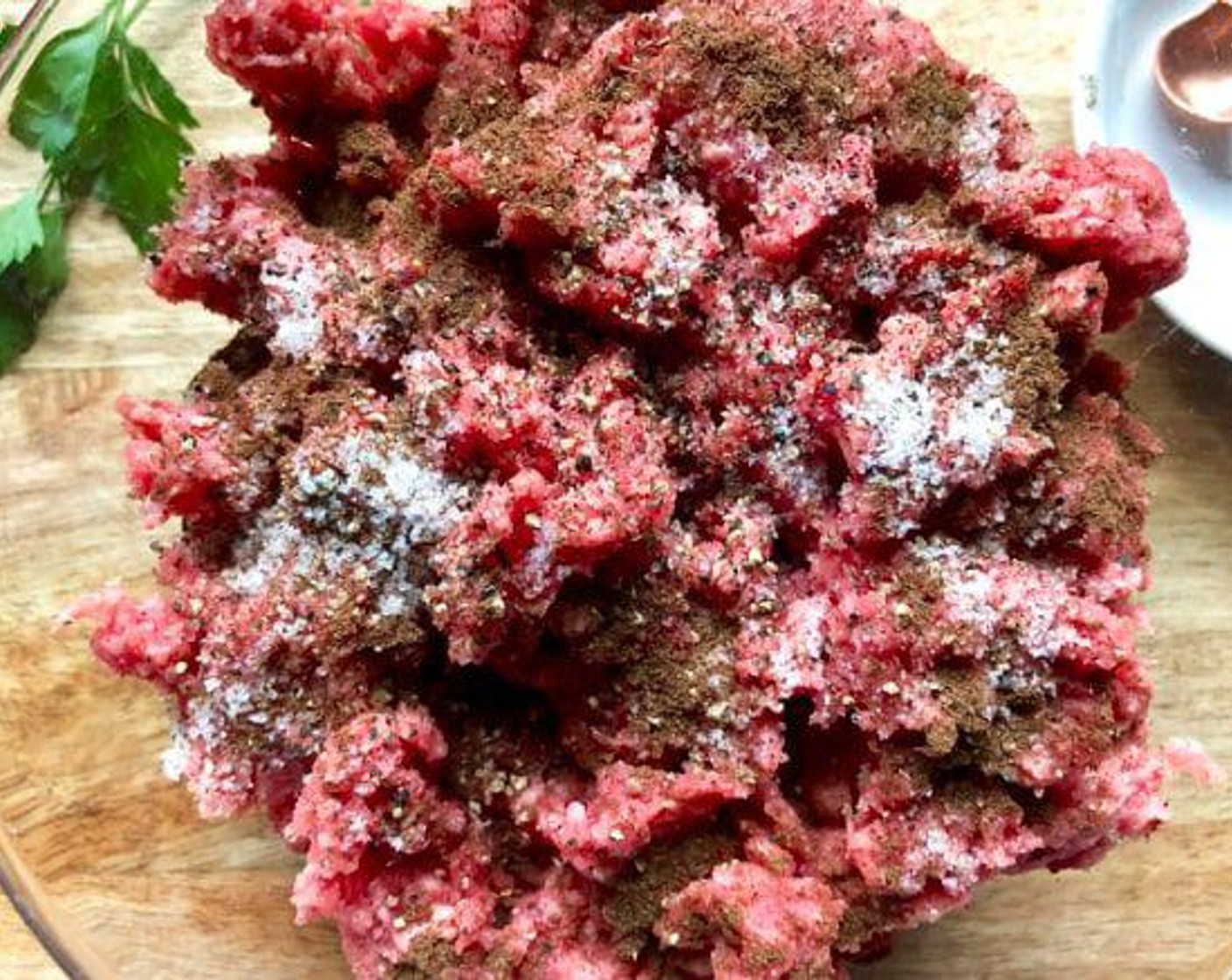 step 1 Using your hands, gently mix 80/20 Lean Ground Beef (1 lb) with Fine Sea Salt (1 tsp), Freshly Ground Black Pepper (1/2 tsp), and Ground Allspice (1/4 tsp).