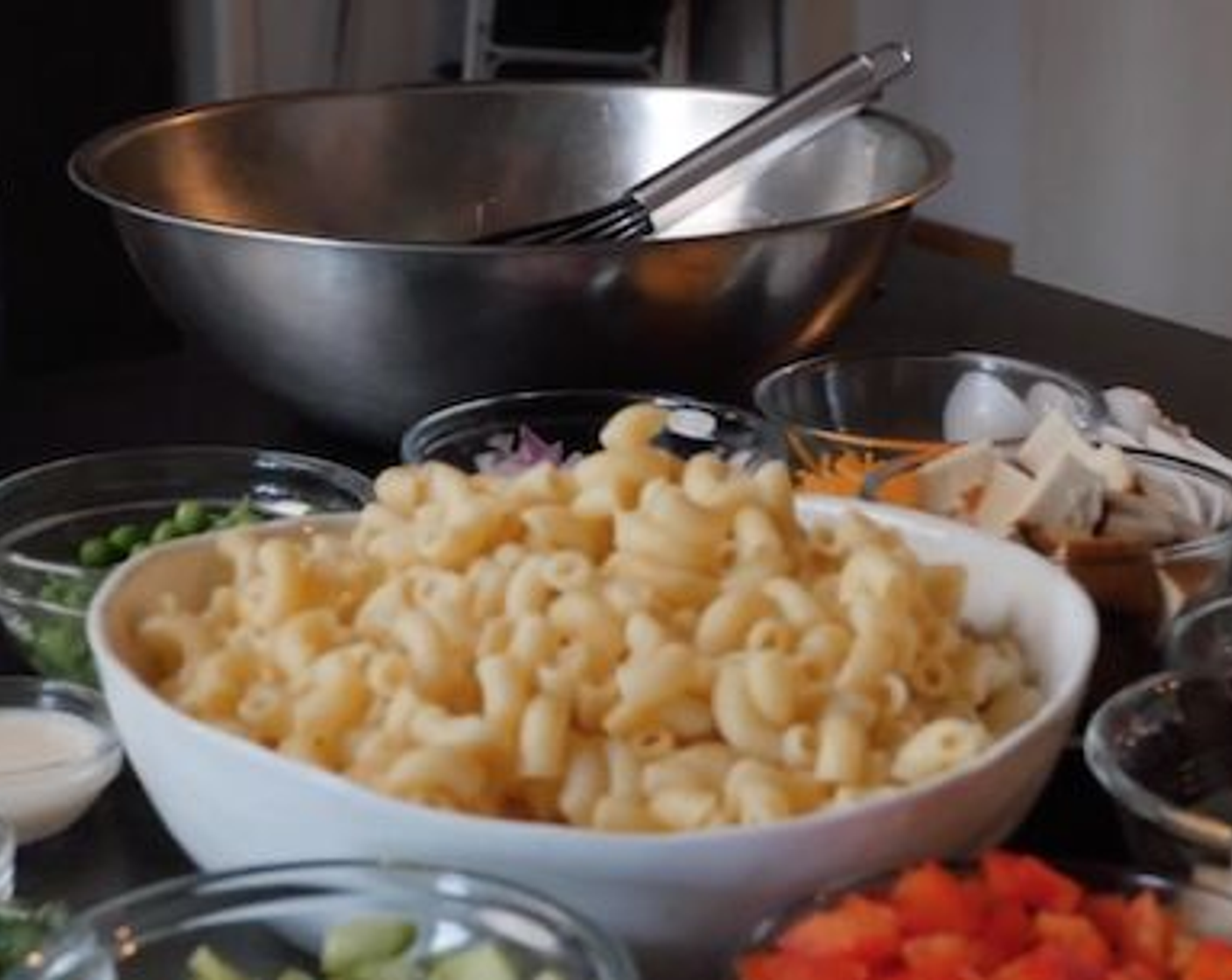 step 1 Bring a large pot of salted water to a boil and cook Elbow Macaroni (1 1/2 cups) according to the package instructions. Drain and rinse the pasta well with cold water and allow it to sit in the colander and drain of water completely.