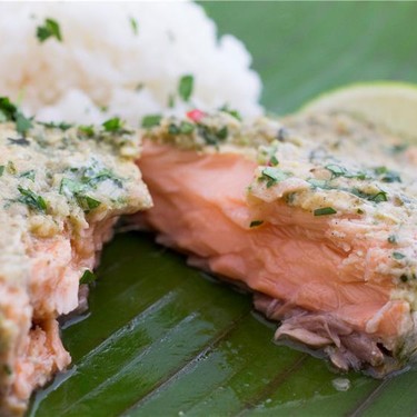 Coconut Curry Salmon in Banana Leaves Recipe | SideChef