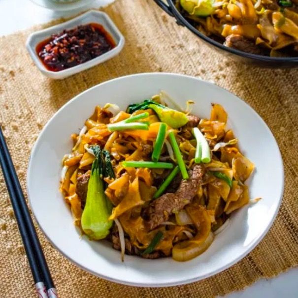 Beef Chow Fun With Black Bean Sauce