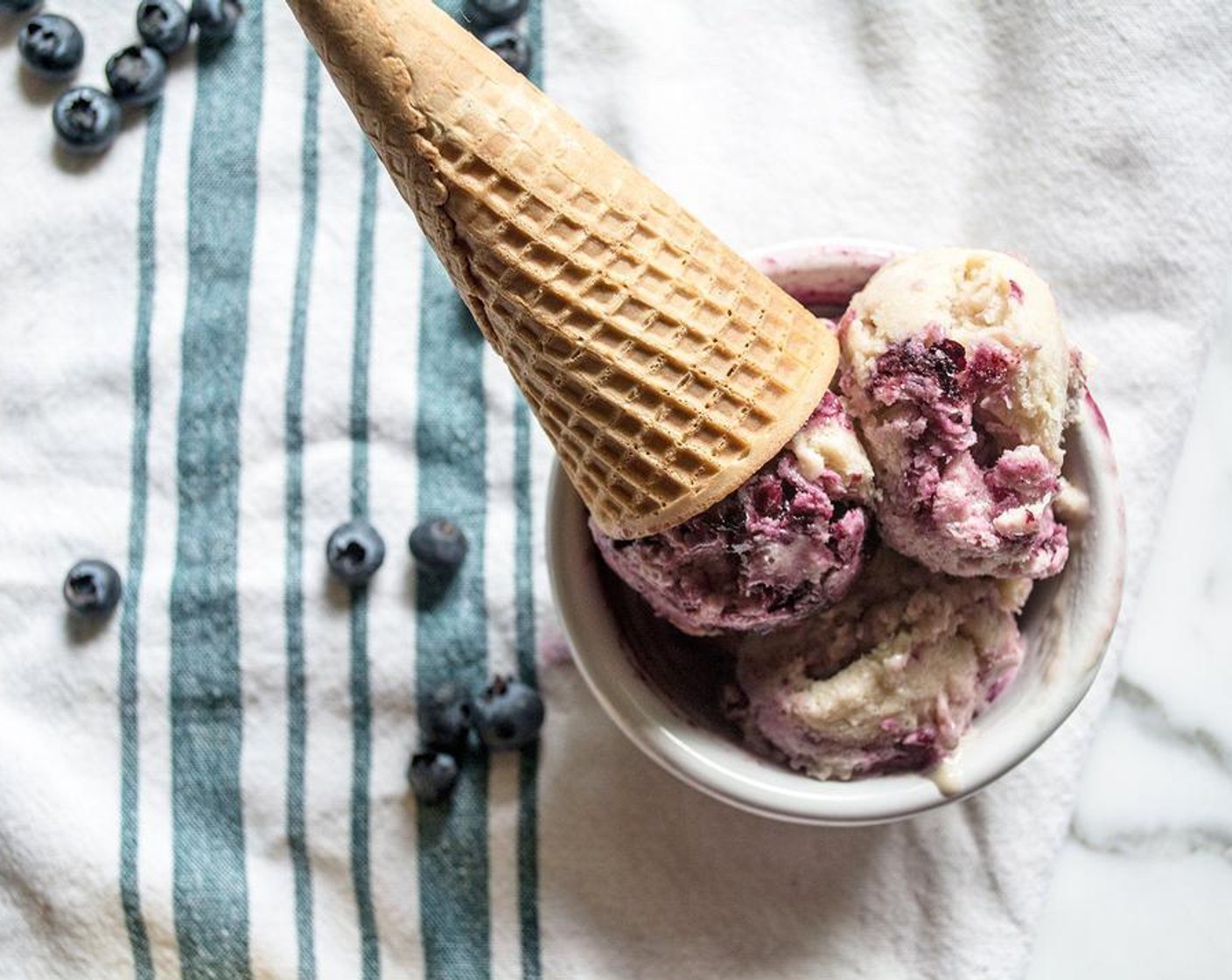 Lemon Blueberry Cheesecake Frozen Yogurt