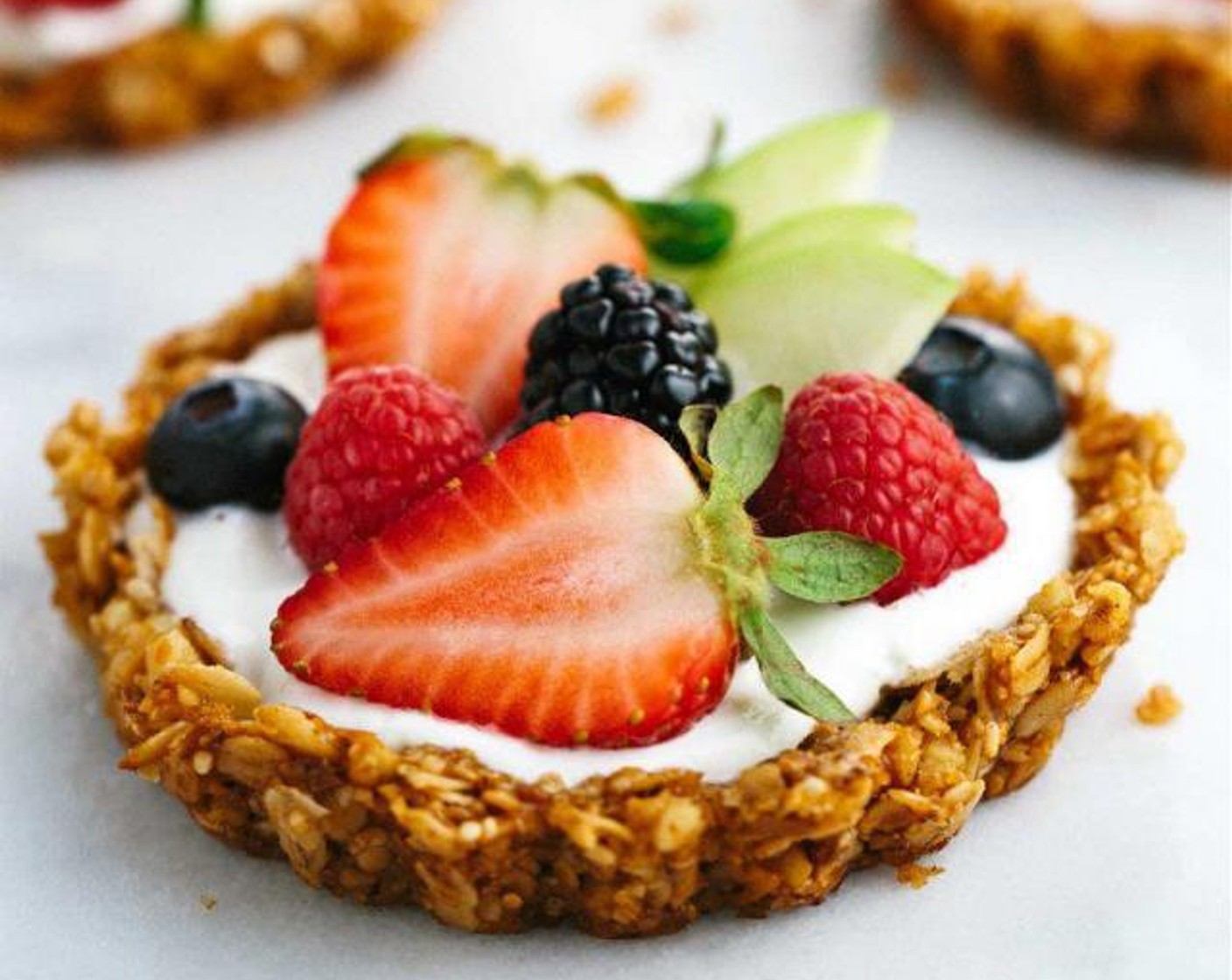 Breakfast Granola Fruit Tart with Yogurt