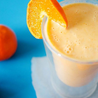 Healthy Orange Dreamsicle Smoothie Recipe | SideChef