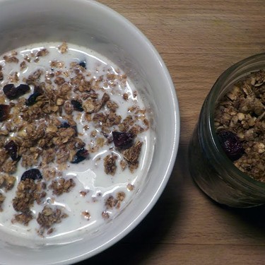 Homemade Granola Recipe | SideChef