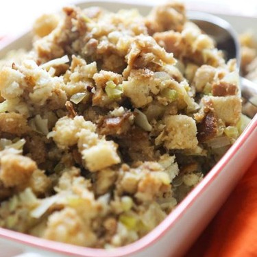 Easy Crockpot Stuffing with Sausage Recipe | SideChef