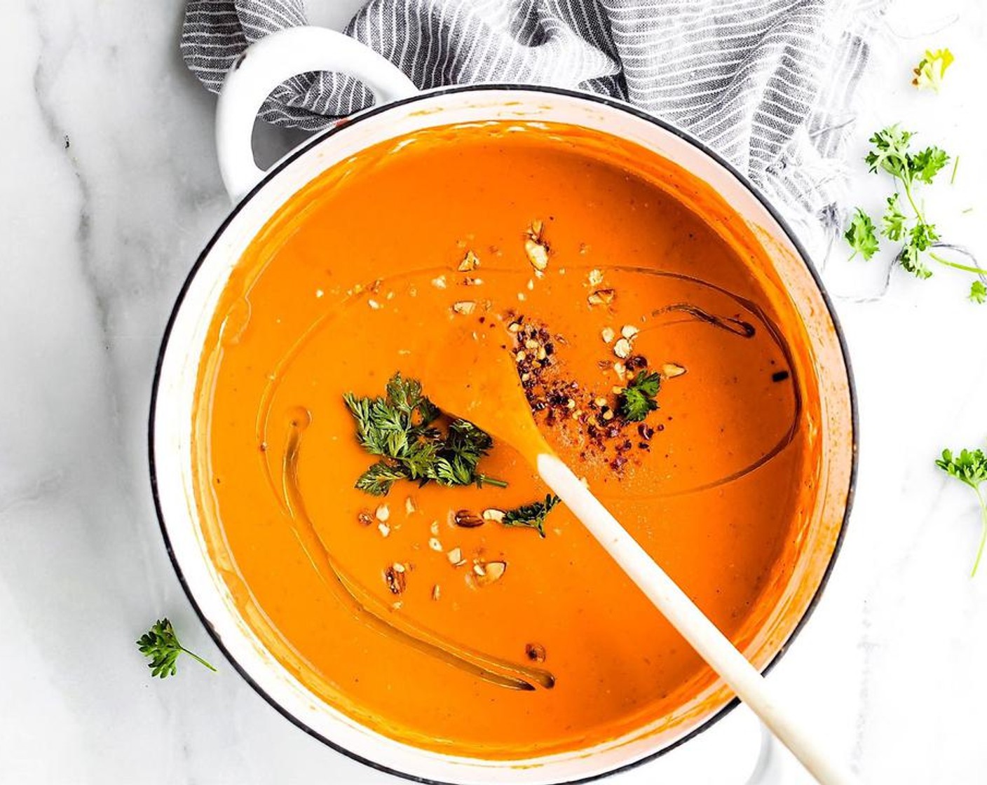 step 6 Place pureed soup back in the stock pot and add the Onion Powder (1/4 tsp) and arrowroot slurry, if using, and cook on medium-low, whisking, for another 5 minutes. You don’t want arrowroot starch to cook too long with the soup. It's best to add last.