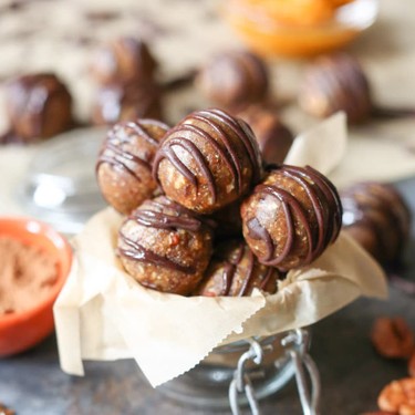 Pumpkin-Pecan Pie Truffles Recipe | SideChef