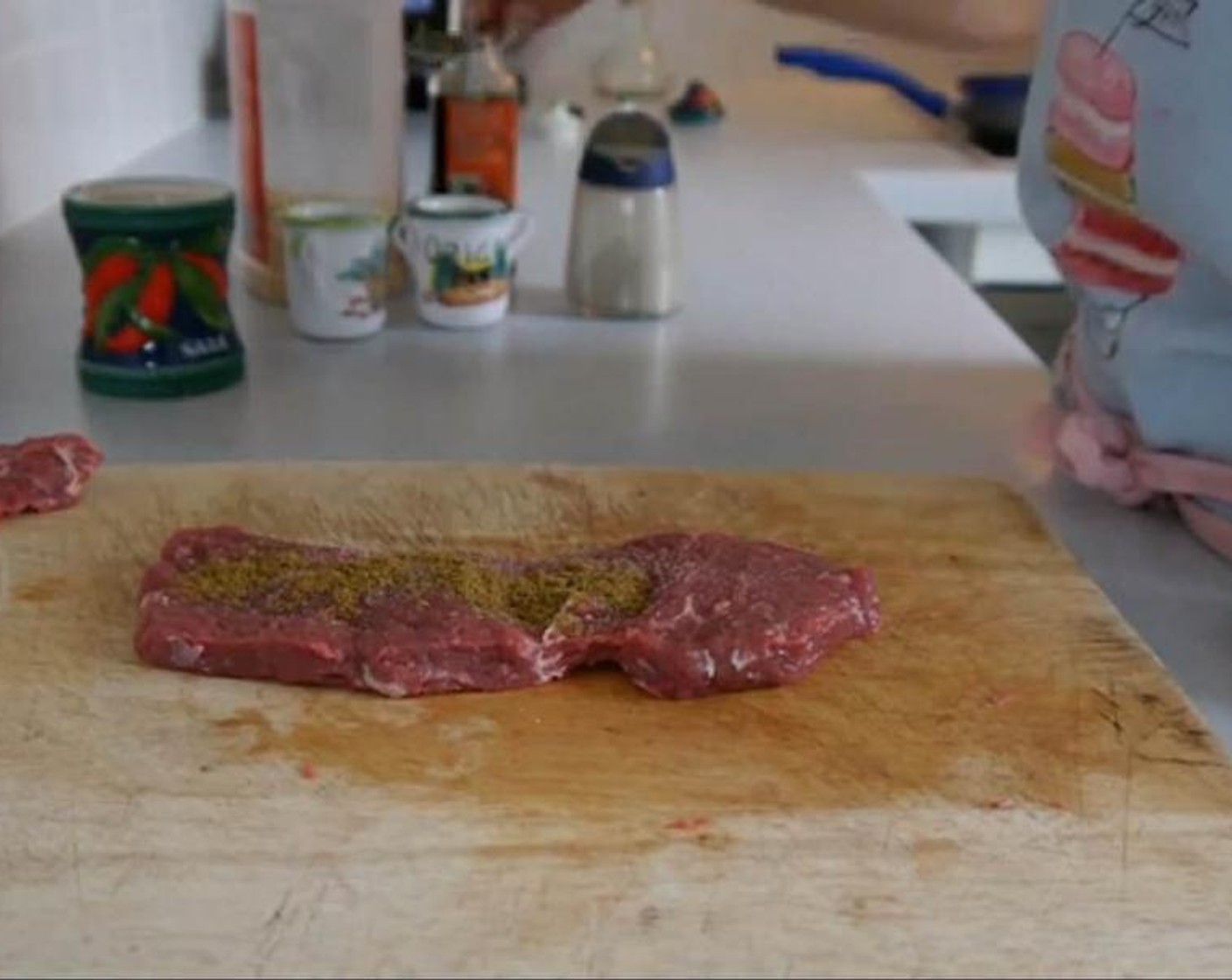 step 1 The first thing is to season the Beef Steak (9 oz), and I’m using my go to seasoning with Ground Cumin (1/2 tsp), Dried Oregano (1/2 tsp), Worcestershire Sauce (1 Tbsp), Salt (1/2 tsp), Ground Black Pepper (1/4 tsp), and Garlic Powder (1/2 tsp).Once the beef is seasoned leave it to marinate for at least an hour or better over night.