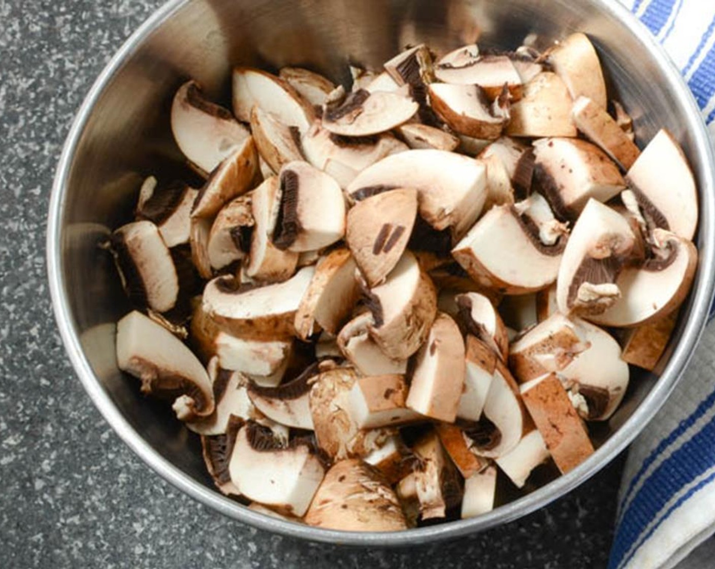 step 4 Slice the Mushrooms (2 1/4 cups).