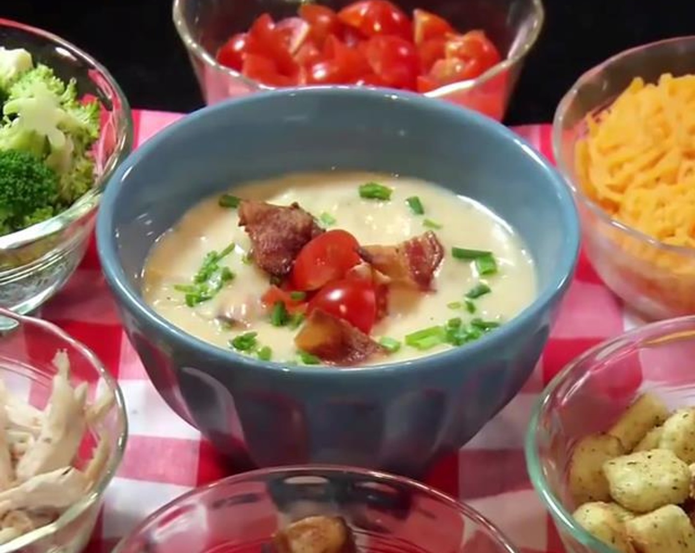 Slow Cooker Bacon Potato Chowder