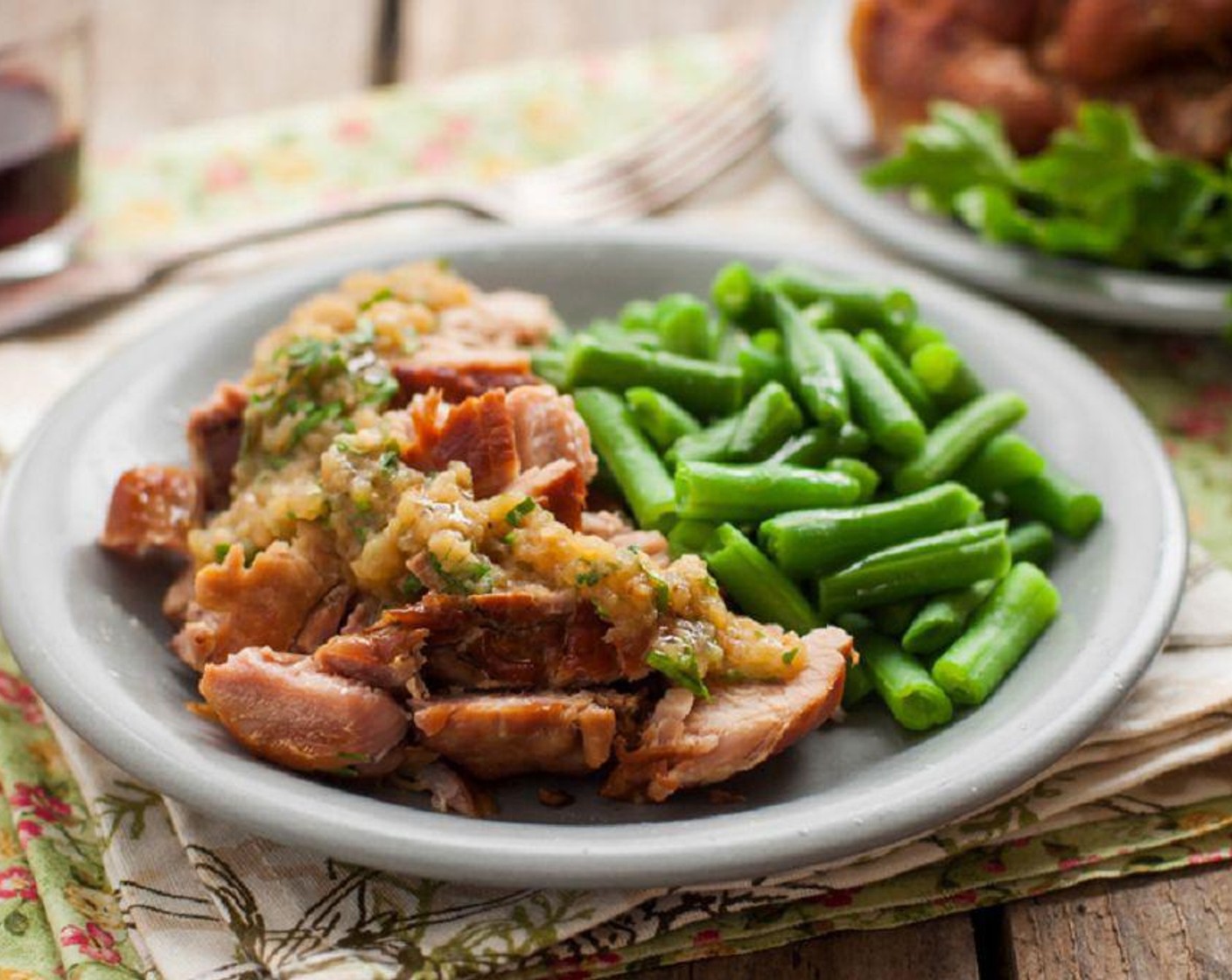 Slow Cooked Pork with Apple Sauce