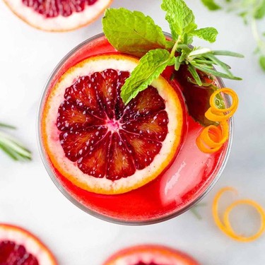 Sparkling Blood Orange Mocktail with Turmeric Recipe | SideChef