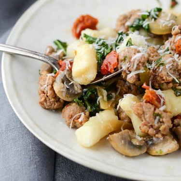 Sausage, Kale, and Sun-Dried Tomatoes Gnocchi Recipe | SideChef