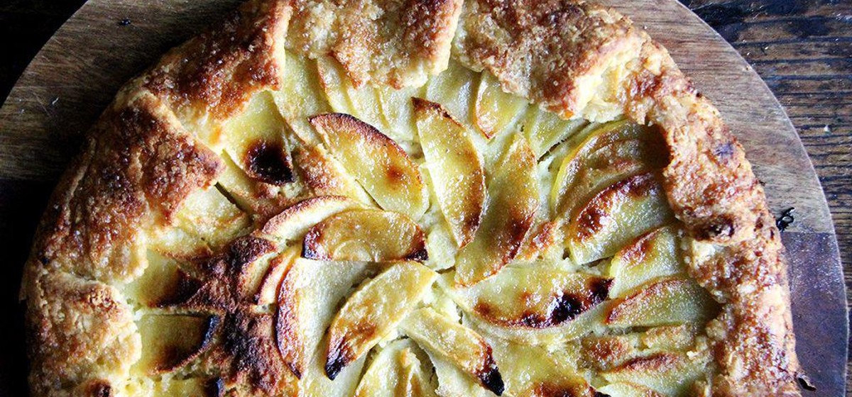 Apple-Frangipane Galette Recipe | SideChef