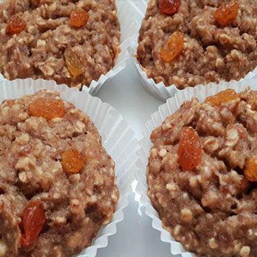 Healthy Banana Oats and Dates Cupcakes Recipe | SideChef