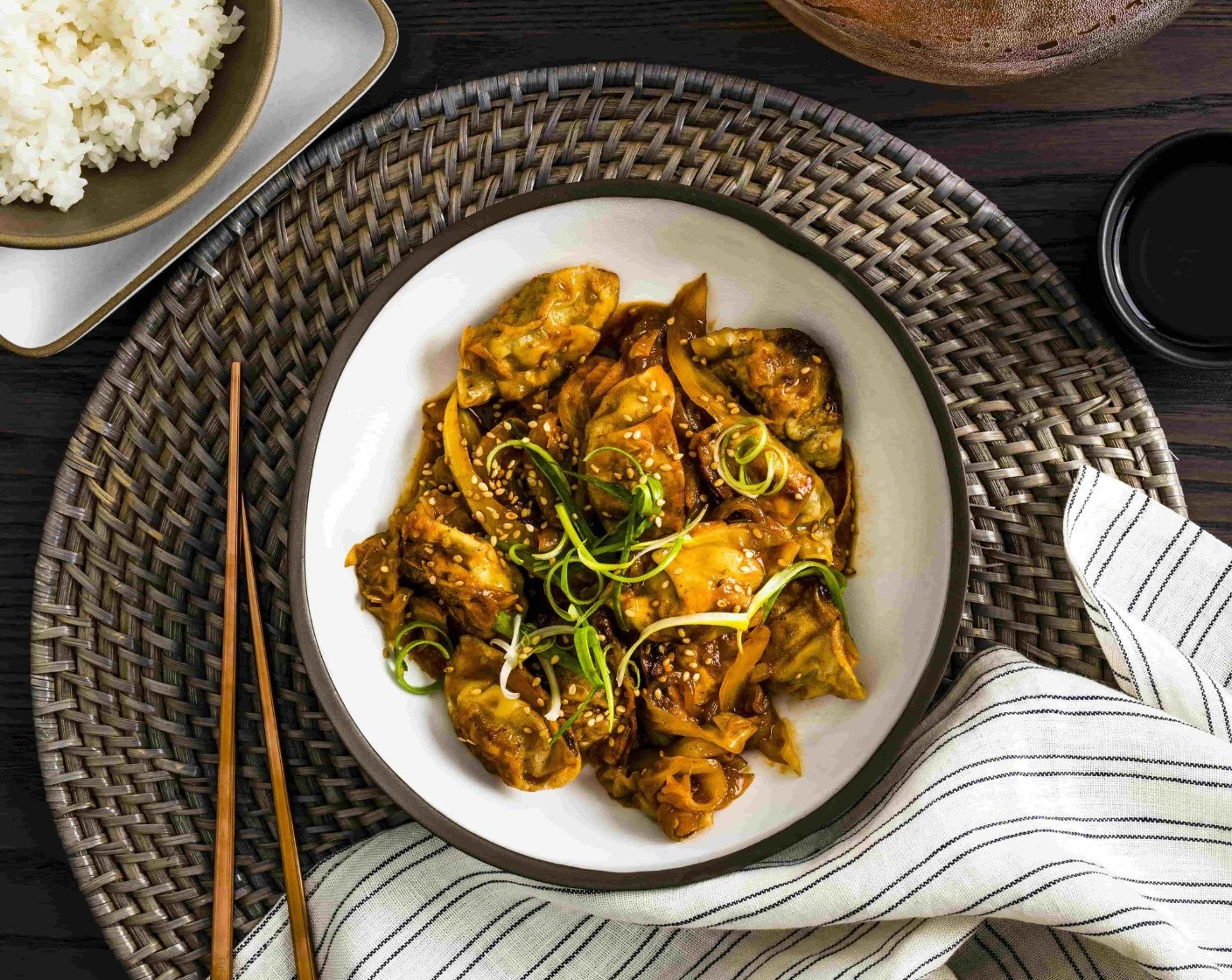 Mini Wontons with Dukbokki Sauce