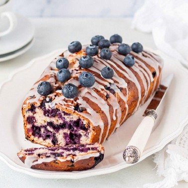 Blueberry and Oat Loaf Cake Recipe | SideChef