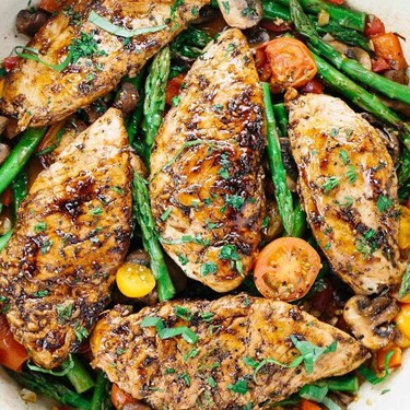 Balsamic Chicken and Asparagus Recipe | SideChef