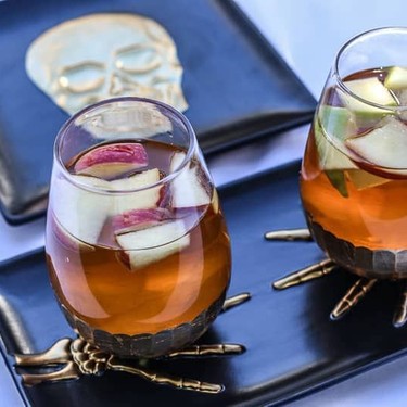 Apple Pie Sangria Recipe | SideChef