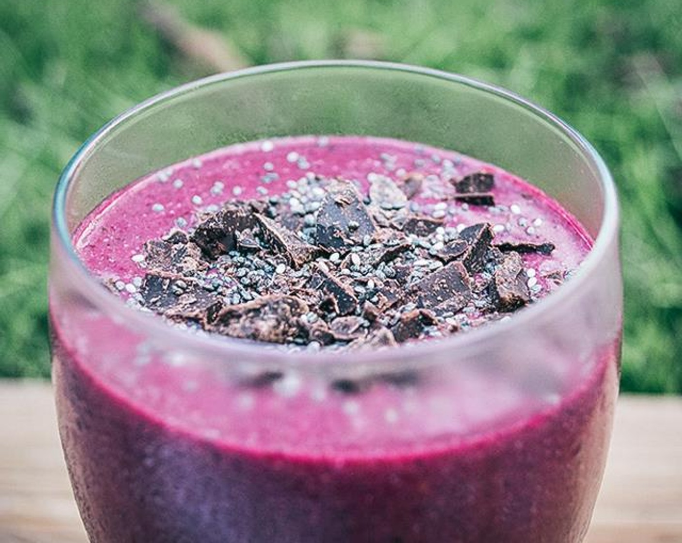 Dark Chocolate Berry Beet Smoothie