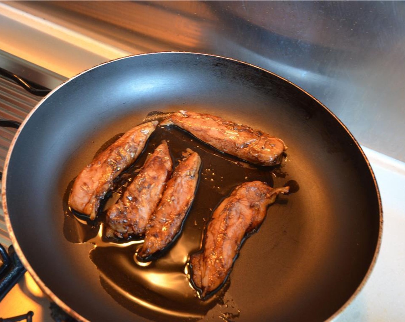 step 5 Fry in a pan with a bit of Oil for about two and a half minutes on each side.