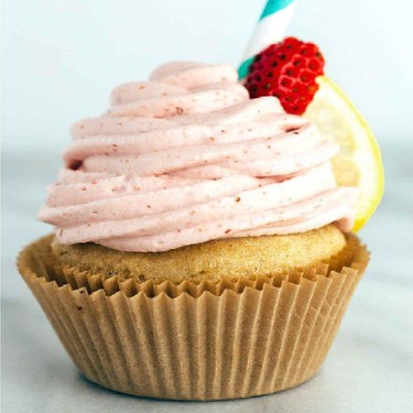 Strawberry Lemonade Cupcakes Recipe | SideChef
