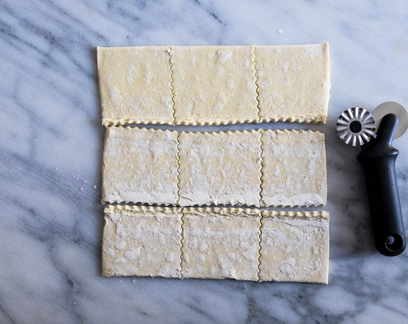 step 8 Unfold the Puff Pastry (1). Cut the sheet into 9 squares.