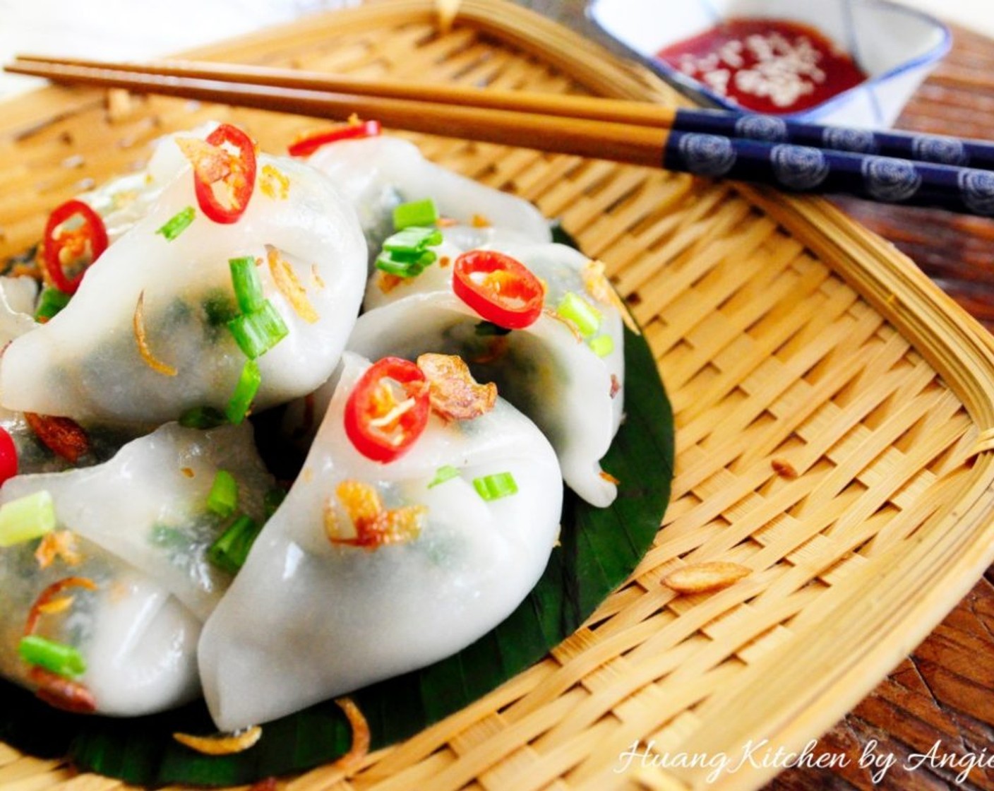 step 30 These chive dumplings are best eaten fresh served with sweet chili sauce. Enjoy!