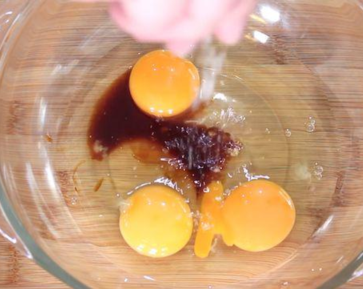 step 1 Combine Eggland's Best Classic Eggs (4), Sake (1 tsp), Soy Sauce (1/2 tsp), Salt (1/4 tsp) and Ground Black Pepper (1/4 tsp) in the medium bowl and mix but do not over mix.