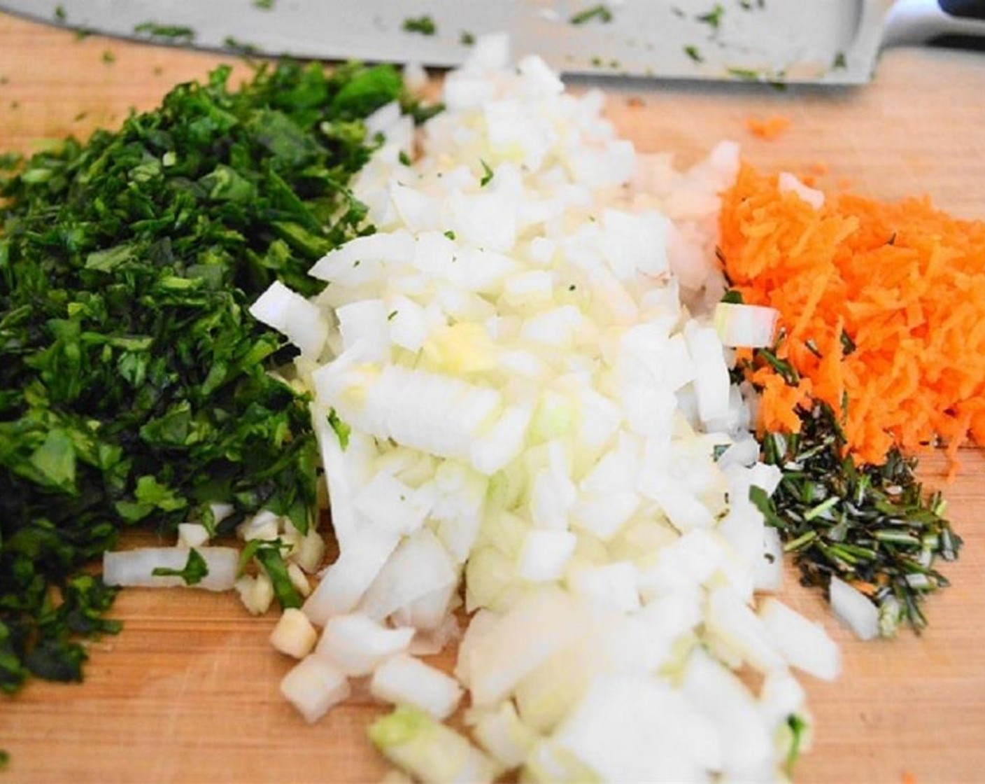 step 1 Mix ground Ground Sweet Italian Sausage (680 g), Onion (1), Carrot (1), Fresh Baby Spinach (30 g), Garlic (1 clove), Fresh Rosemary (1 sprig), and Smoked Paprika (1 tsp).