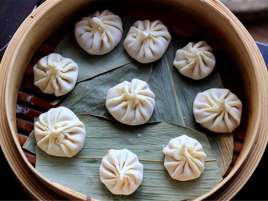 Chinese Steamed Soup Dumplings (Xiao Long Bao) Recipe | SideChef