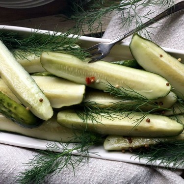 Homemade Refrigerator Dill Pickles Recipe | SideChef