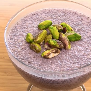 Blueberry Chia Seed Pudding with Pistachios Recipe | SideChef