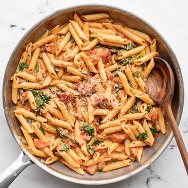 Creamy Tomato And Spinach Pasta Recipe | SideChef