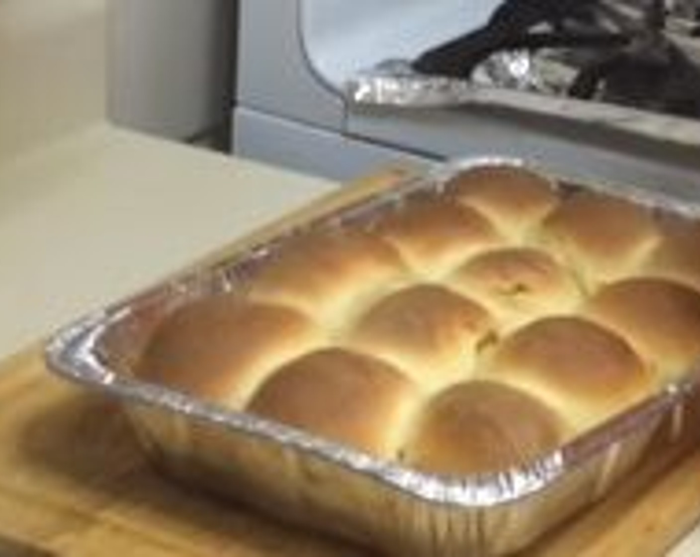 step 7 Brush the buns with Butter (3 Tbsp) and serve!