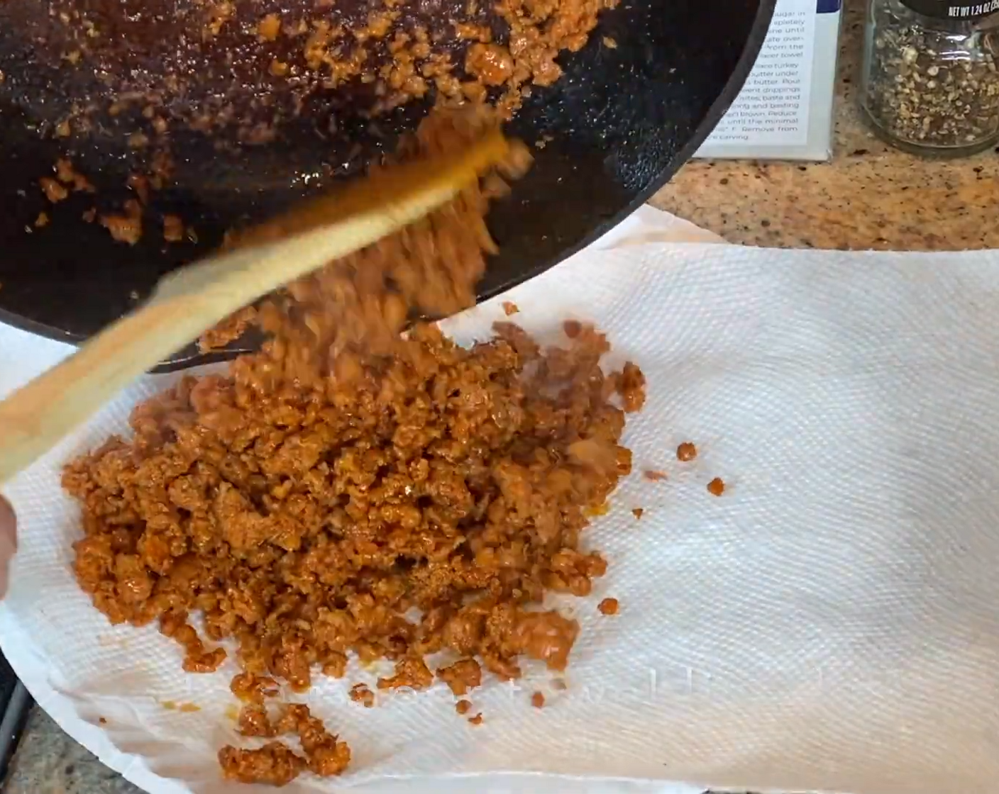 step 3 Once the chorizo is done, transfer to a paper-towel-lined plate to drain. Drain any leftover fat from the skillet.