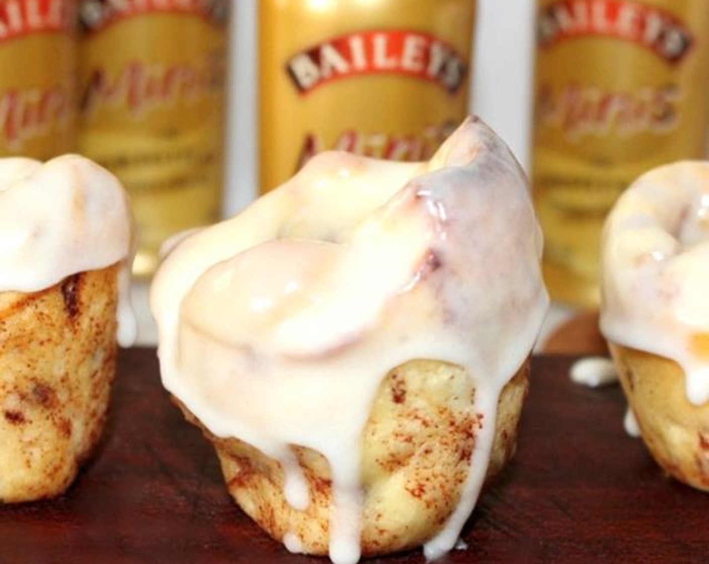 Cinnamon Roll Edible Shot Glasses