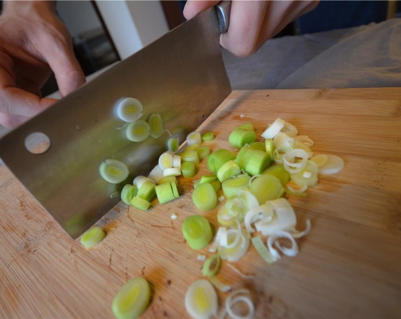 step 1 Chop the Scallion (1 bunch).