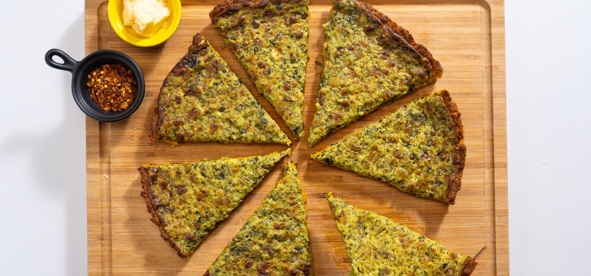 Keto Spinach and Artichoke Pumpkin Crust Pizza Recipe | SideChef