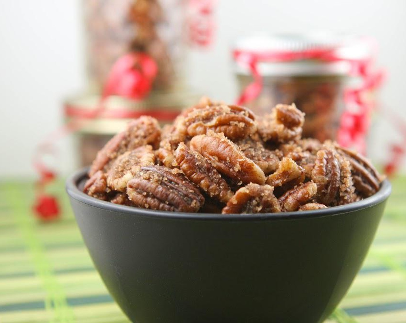 Sugared Crockpot Pecans