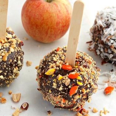 Chocolate Covered Apples Recipe | SideChef