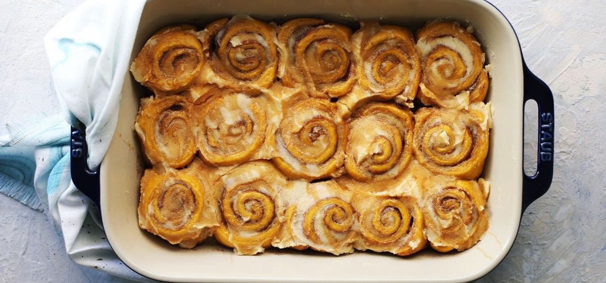 Pumpkin Cinnamon Rolls with Browned Butter Frosting Recipe | SideChef