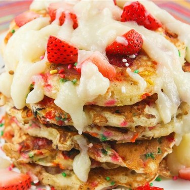 Funfetti Strawberry Pancakes Recipe | SideChef