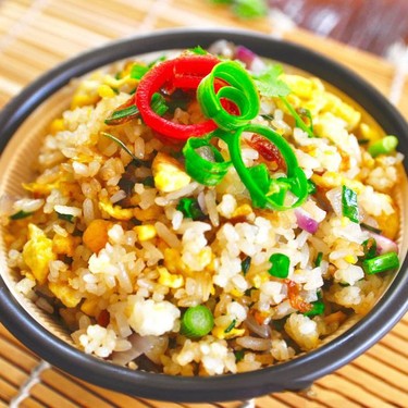 Chinese Egg Fried Rice 蛋炒饭 Recipe | SideChef