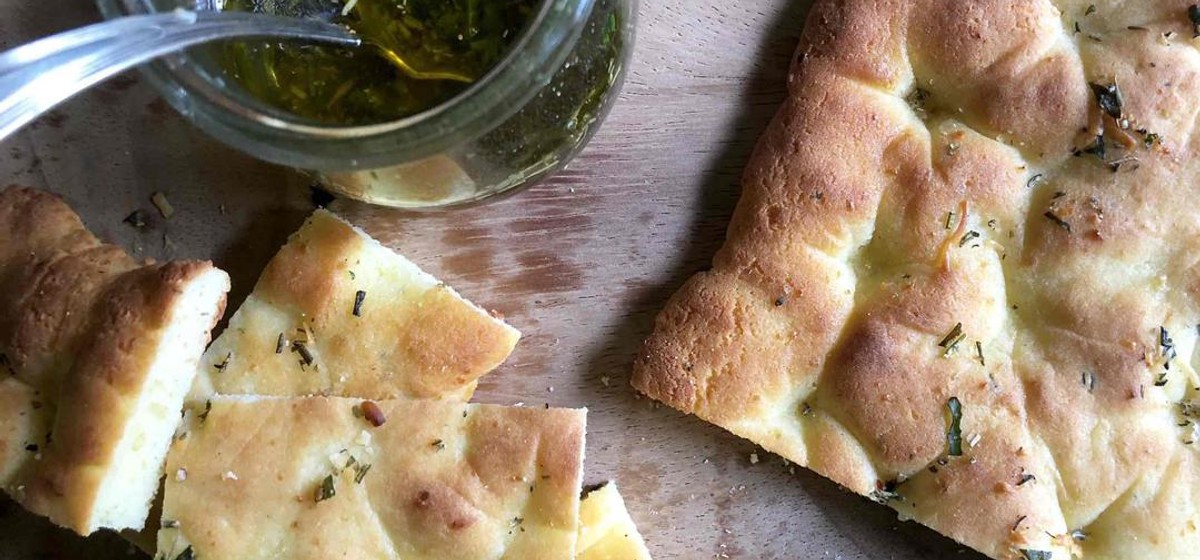 Low Carb Focaccia with Dipping Sauce Recipe | SideChef