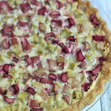 Rhubarb Custard Pie Recipe | SideChef