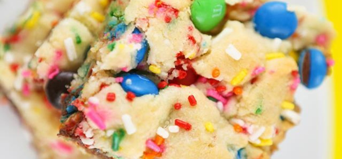 Five-Ingredient Funfetti Bars Recipe | SideChef