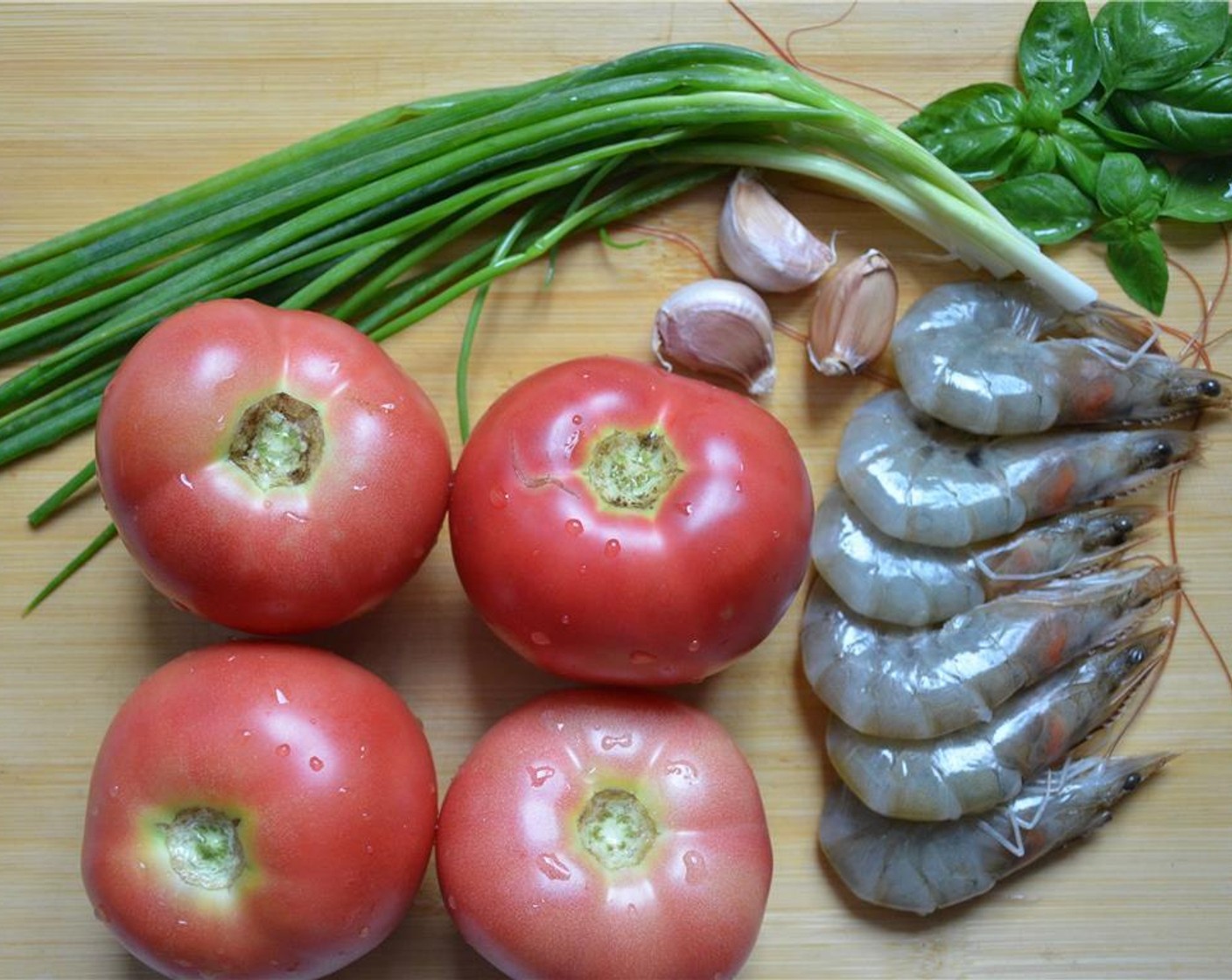 step 2 Finely chop the Fresh Basil (to taste) and Fresh Chives (to taste).  Mince the Garlic (4 cloves). Peel and devein the Shrimp (8).