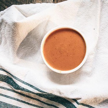 Spicy Sriracha Cashew Sauce Recipe | SideChef