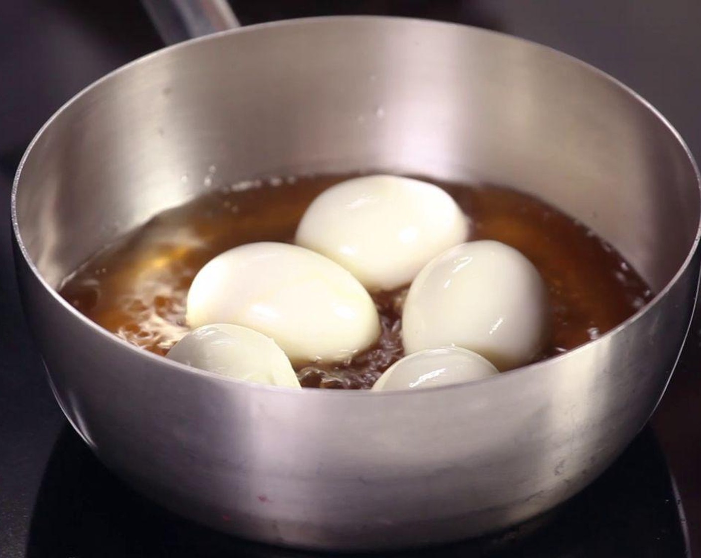 step 3 Deep fry Eggs (5) and put into the pork leg pot.